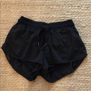 Lulu Lemon Hotty Hot Short